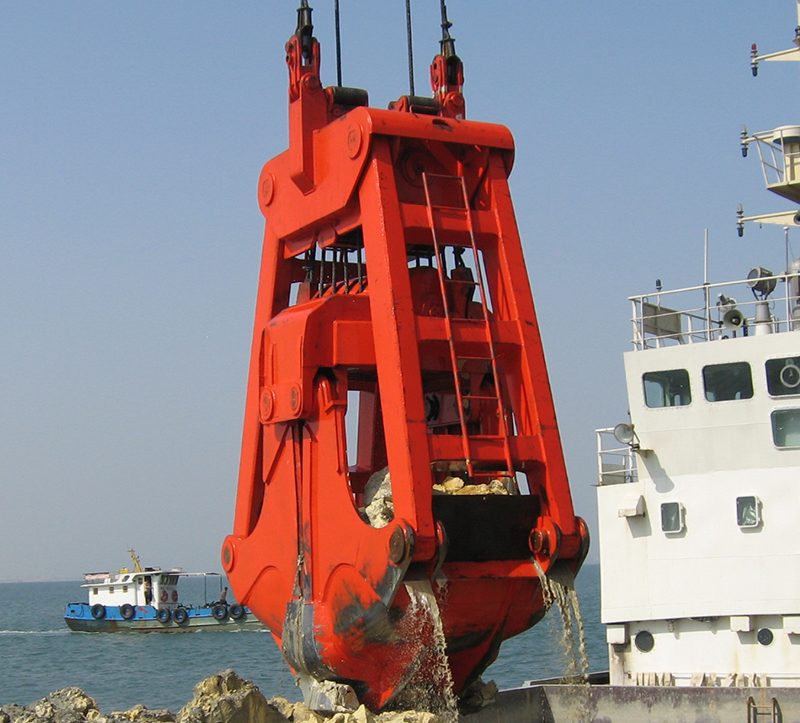 dredging 4r clamshell